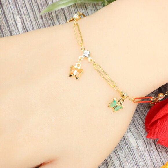 "Trendy Handmade Bracelet – A Stylish Gift for Women & Girls, MAR091242 - Picture 2 of 10